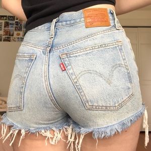 Levi 501 Jean Shorts